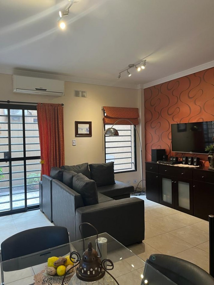 DEPTO. PB 2 AMB. CON PATIO EN VENTA