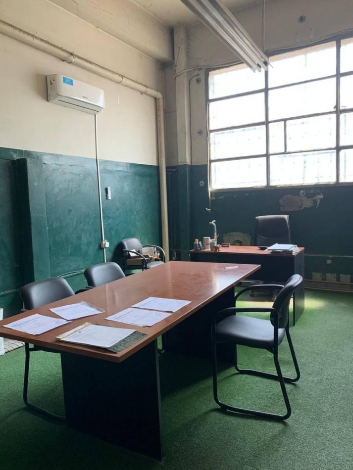 Galpon Comercial con Oficinas