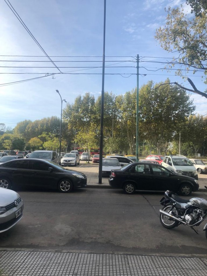 DEPARTAMENTO EN VENTA 3 AMBIENTES PRIMER PISO BARRIO GRAL.SAVIO 