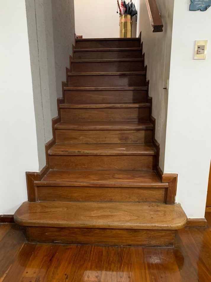 Casa con Jardin y Quincho - Excelente Ubicacion