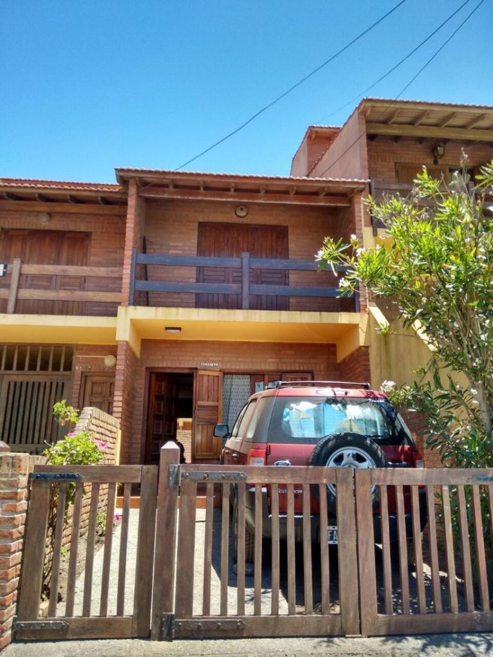 TRIPLEX FRENTE AL MAR