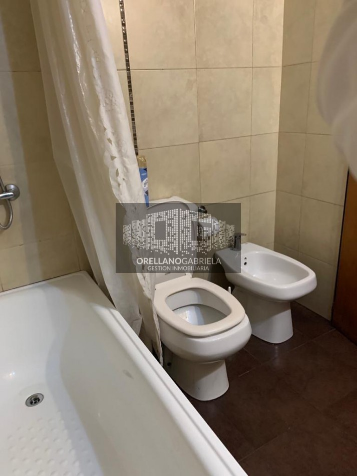 Depto. P. B. 3 Amb. Cochera y Parrilla, Expensas Bajas