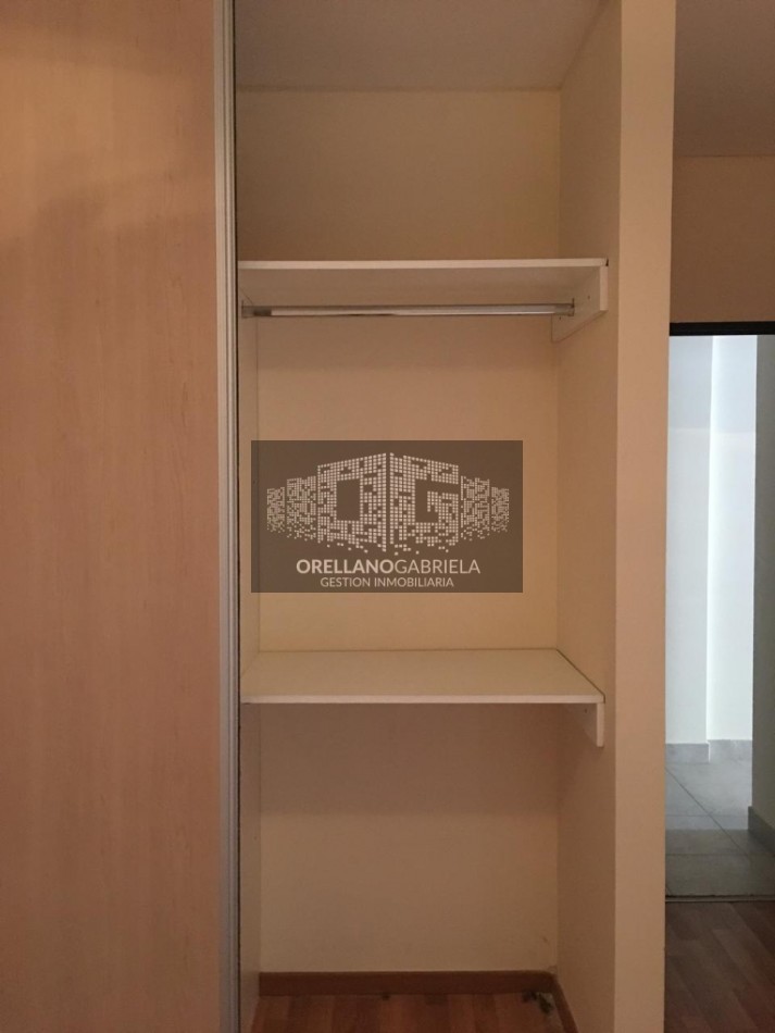 VENDE DEPTO 3 AMBIENTES PB AL FRENTE CON PATIO