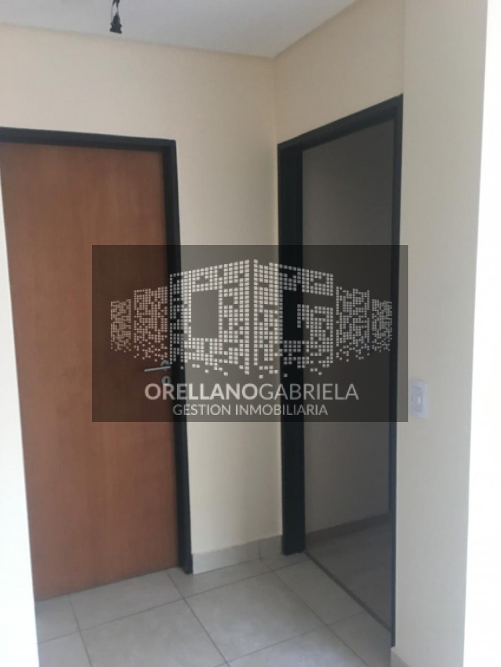 DEPTO.  P. B. 2 AMB. C/ PARRILLA Y DECK,  EXPENSAS BAJAS