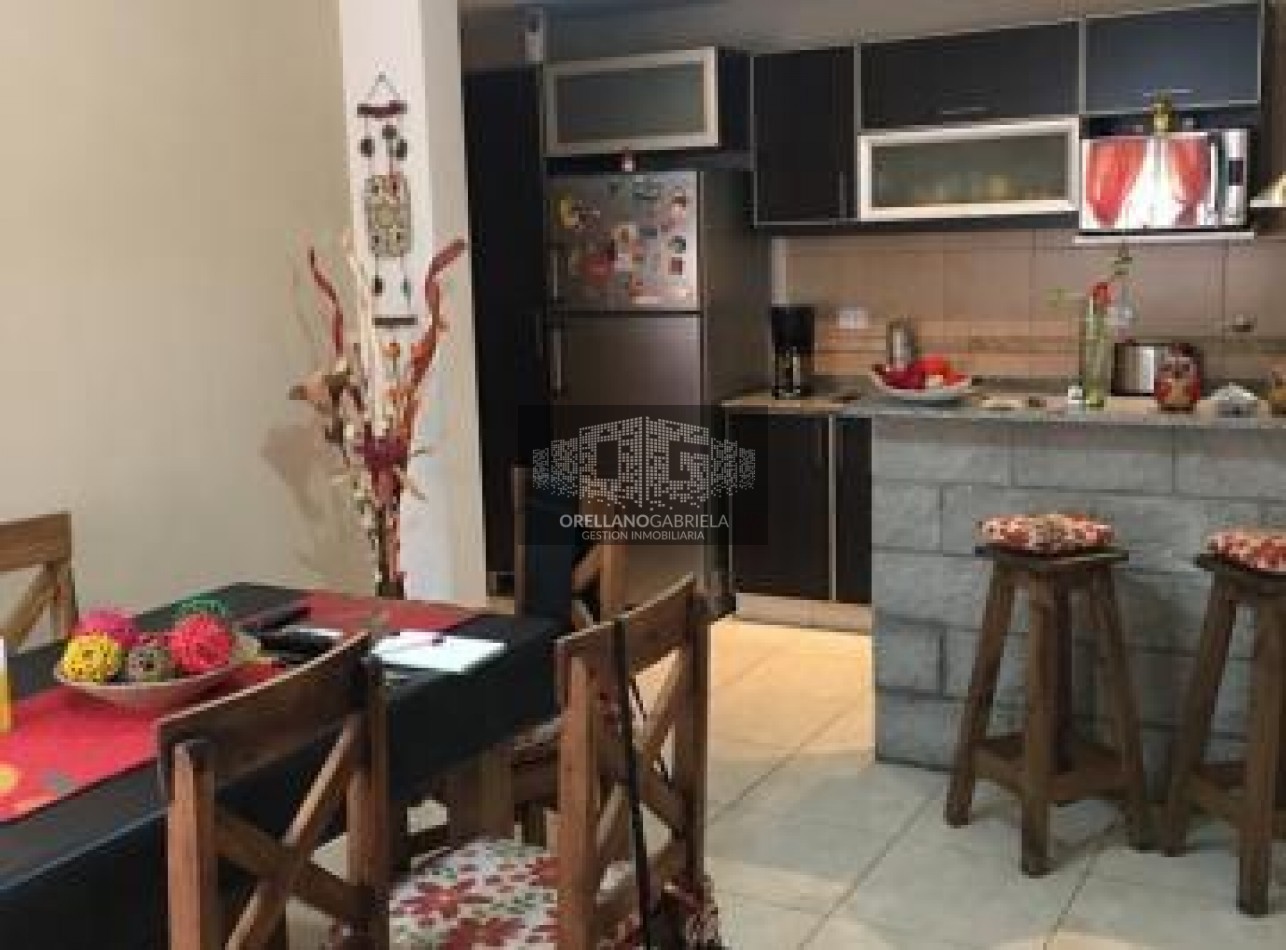 Depto. P. B. 3 Amb. Cochera y Parrilla, Expensas Bajas