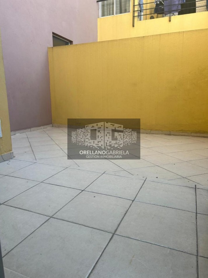 Venta Depto. 2 Amb. C/ Patio C/ Cohera