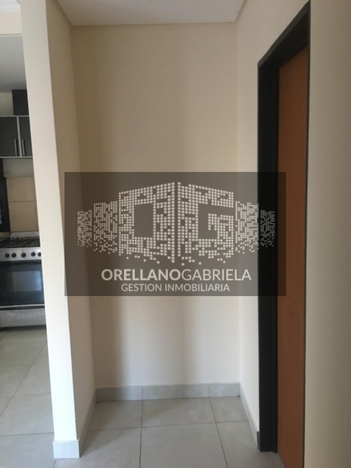 DEPTO.  P. B. 2 AMB. C/ PARRILLA Y DECK,  EXPENSAS BAJAS