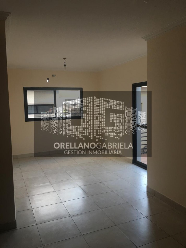 DEPTO.  P. B. 2 AMB. C/ PARRILLA Y DECK,  EXPENSAS BAJAS